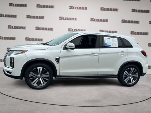 Used 2021 Mitsubishi Outlander Sport SE AWD/4WD image 2
