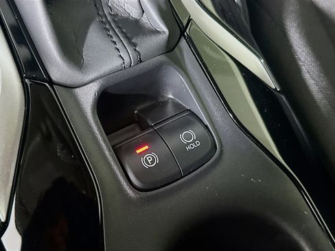 Used 2022 Toyota Corolla LE w/ Carpet Mat Package (TMS) image 25