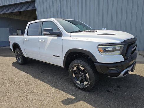 Used 2020 RAM 1500 Rebel w/ Rebel Level 1 Equipment Group AWD/4WD image 2