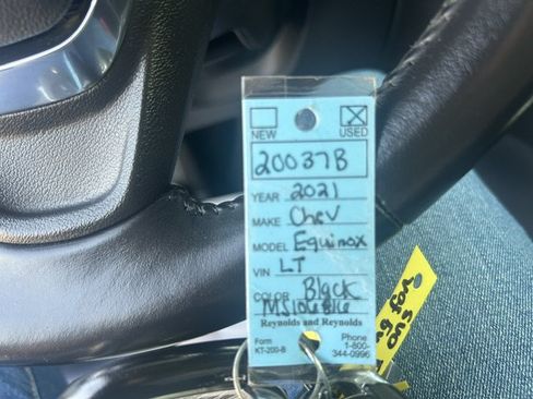 Used 2021 Chevrolet Equinox LT FWD image 19