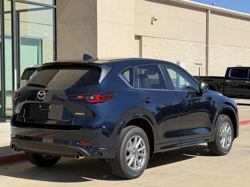 New 2025 MAZDA CX-5 AWD 2.5 S w/ Preferred Package image 4