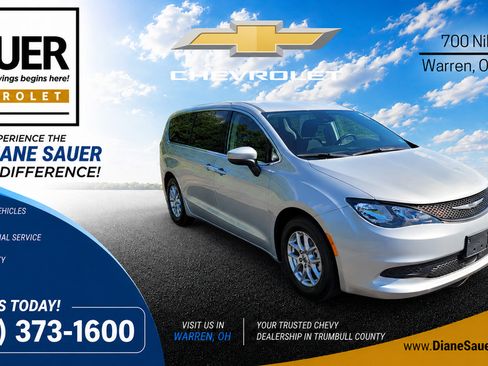 Used 2023 Chrysler Voyager LX FWD image 1