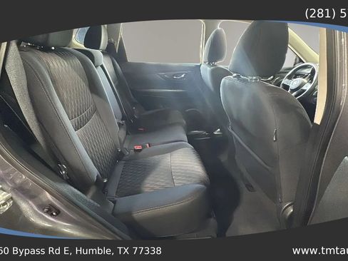 Used 2020 Nissan Rogue SV w/ Premium Package AWD/4WD image 17