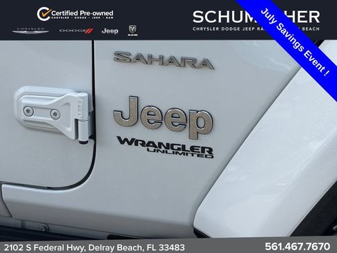 Used 2022 Jeep Wrangler Unlimited Sahara w/ LED Lighting Group AWD/4WD image 10