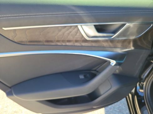 Used 2023 Audi A6 3.0T Premium image 12