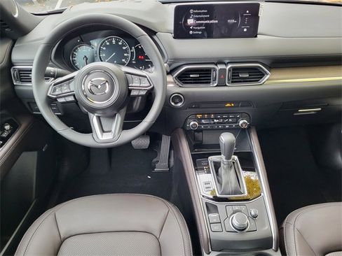 New 2025 MAZDA CX-5 Signature image 9