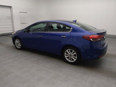 Used 2017 Kia Forte S w/ S Technology Package FWD image 3