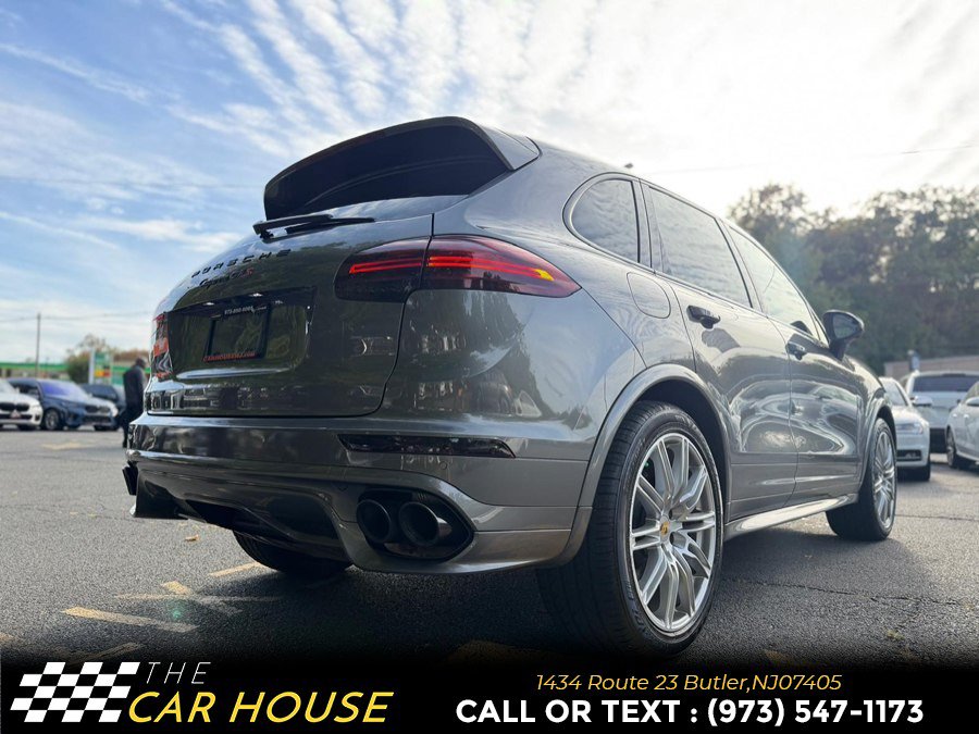 Used 2016 Porsche Cayenne GTS w/ Premium Package Plus AWD/4WD image 8