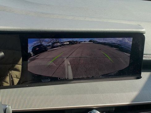 Used 2025 Nissan Murano SV image 23