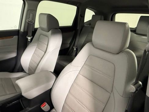 Used 2017 Honda CR-V Touring image 31