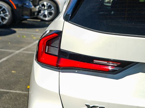 New 2026 BMW X1 xDrive28i w/ Convenience Package image 7