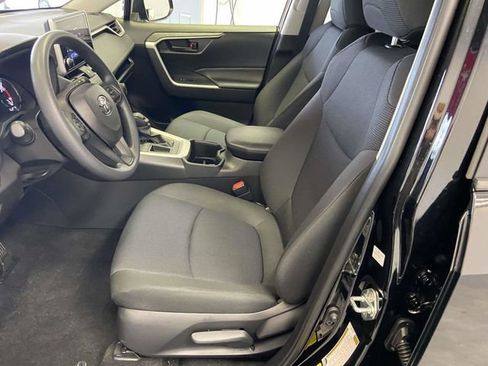 Certified 2025 Toyota RAV4 LE image 15