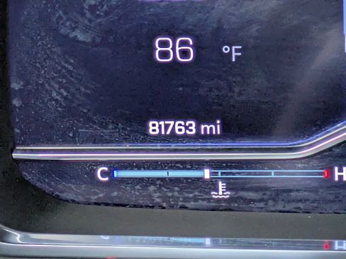Used 2024 Chevrolet Tahoe LT RWD image 32