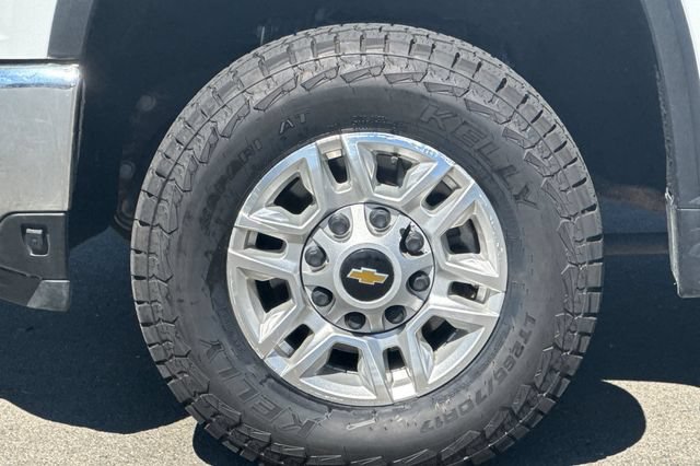 Used 2024 Chevrolet Silverado 2500 LT w/ Convenience Package AWD/4WD image 24