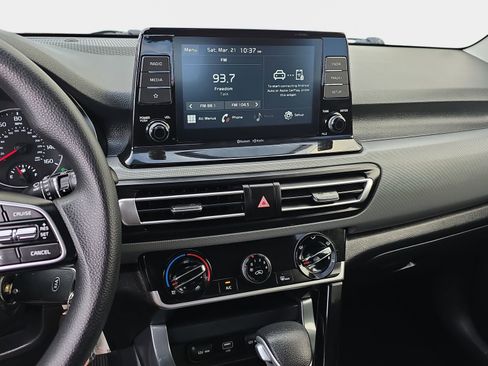 Used 2021 Kia Seltos LX image 22