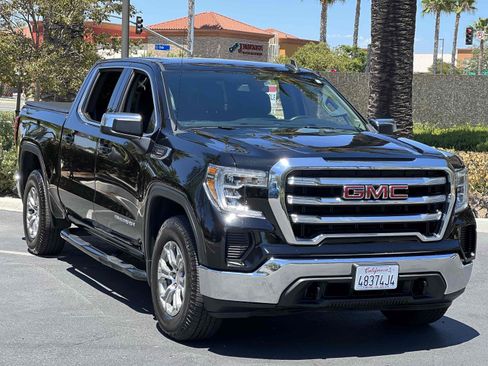 Used 2020 GMC Sierra 1500 SLE w/ SLE Value Package AWD/4WD image 17