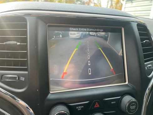 Used 2014 Jeep Grand Cherokee Limited image 29