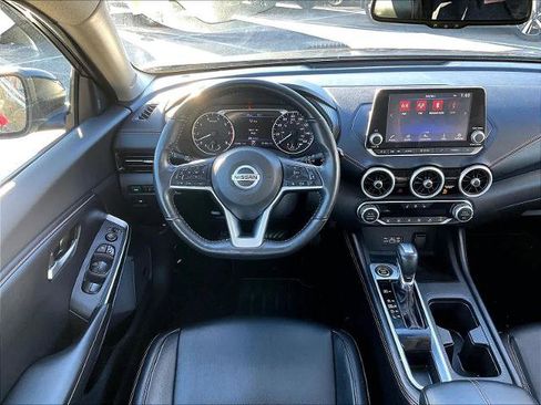 Certified 2021 Nissan Sentra SR w/ SR Premium Package image 17