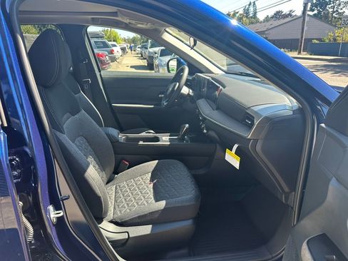 New 2025 Nissan Kicks SV w/ SV Premium Package image 22