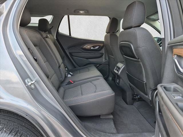 Used 2021 GMC Terrain SLE w/ Driver Convenience Package FWD image 18