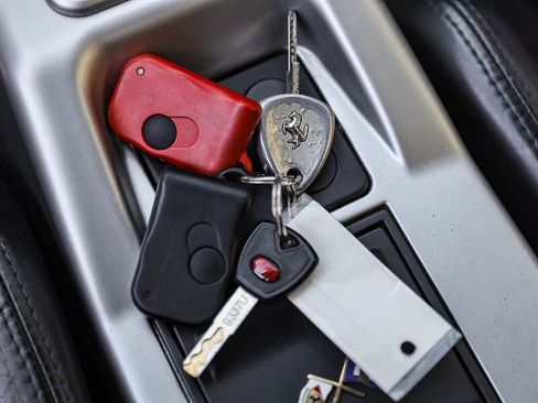 Used 2005 Ferrari 360 Spider RWD image 37