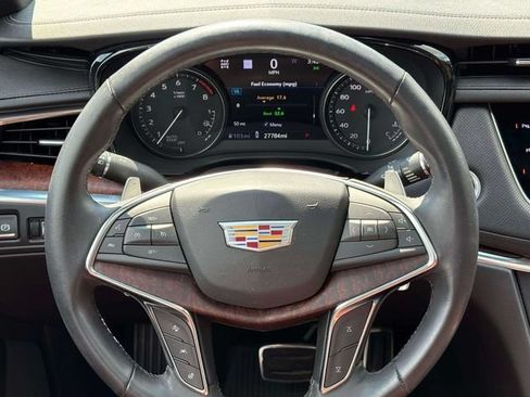 Used 2023 Cadillac XT5 Sportv w/ Technology Package AWD/4WD image 28