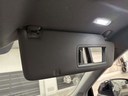 Used 2024 Audi Q5 2.0T Premium Plus w/ Premium Plus Package image 33