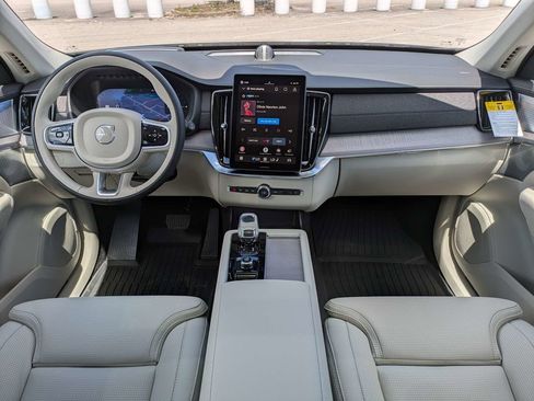 New 2026 Volvo XC90 T8 Ultra w/ Protection Package Premier AWD/4WD image 24