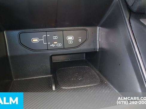 Used 2025 Kia Sorento S w/ Panoramic Sunroof Package FWD image 32