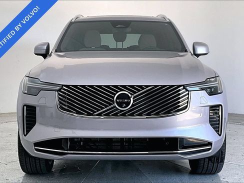 Certified 2026 Volvo XC90 B5 Plus w/ Protection Package Premier AWD/4WD image 3