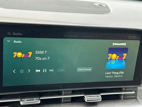 Used 2024 Hyundai Kona SEL image 18