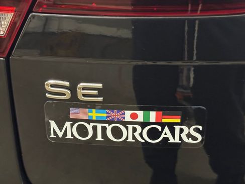 Used 2022 Volkswagen Tiguan SE R-Line AWD/4WD image 33