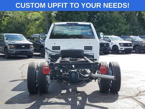 New 2025 Ford F450 XL image 5