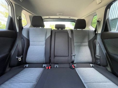 Used 2023 Nissan Rogue SV FWD image 30