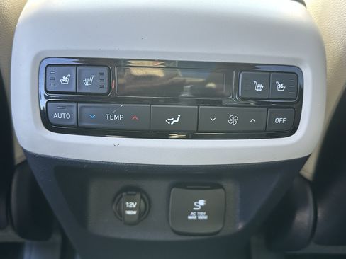 Used 2023 Hyundai Palisade Limited FWD image 20