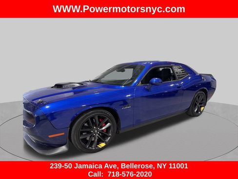 Used 2022 Dodge Challenger R/T w/ Shaker Package RWD image 1