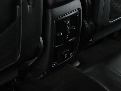 Used 2018 Jeep Grand Cherokee Altitude image 7