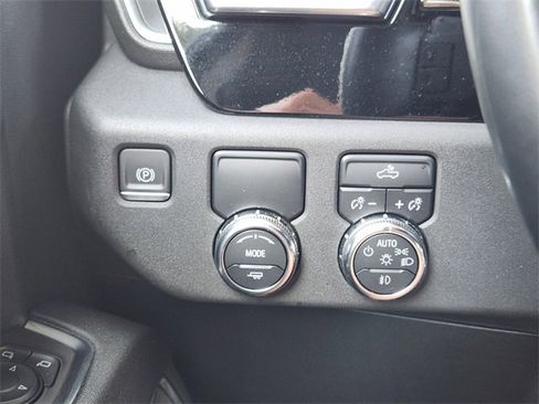 Used 2023 GMC Sierra 1500 Elevation image 22
