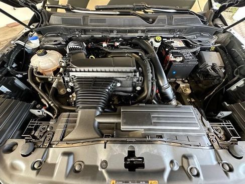 Used 2025 Lincoln Corsair FWD w/ Equipment Group 101A image 27