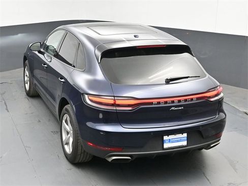 Used 2019 Porsche Macan image 44