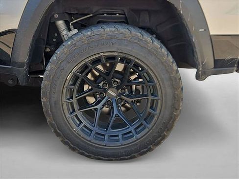 Used 2024 RAM 1500 TRX w/ TRX Level 2 Equipment Group AWD/4WD image 18