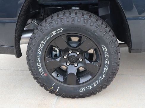 New 2026 RAM 1500 Warlock AWD/4WD image 16