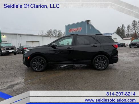 Used 2023 Chevrolet Equinox RS w/ RS Leather Package image 8