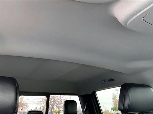 Used 2024 Ford F250 Lariat w/ Tremor Off-Road Package image 30