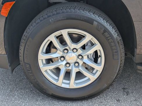 Used 2024 Chevrolet Tahoe LT AWD/4WD image 11