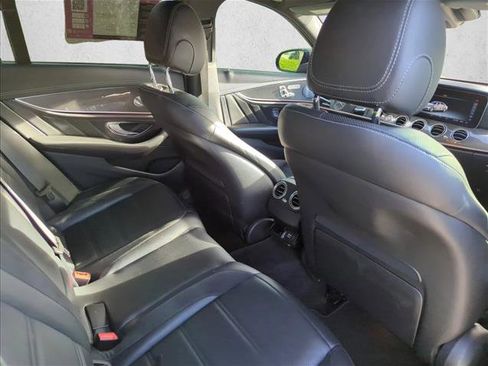 Used 2018 Mercedes-Benz E 43 AMG 4MATIC Sedan image 24