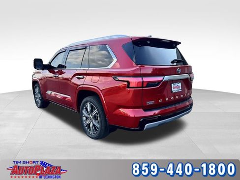 Used 2023 Toyota Sequoia Capstone AWD/4WD image 2