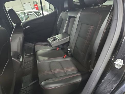 Used 2023 Chevrolet Equinox RS AWD/4WD image 16