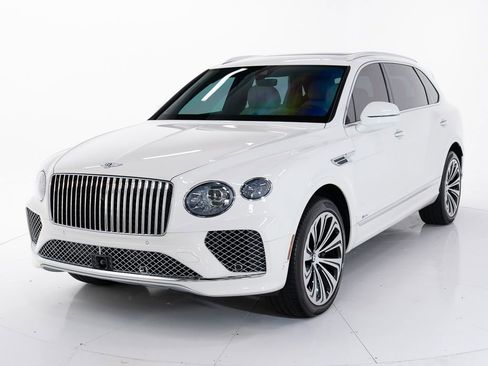 Used 2024 Bentley Bentayga Extended Wheelbase AWD/4WD image 1