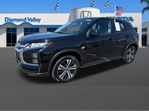 Used 2025 Mitsubishi Outlander Sport ES AWD/4WD image 3